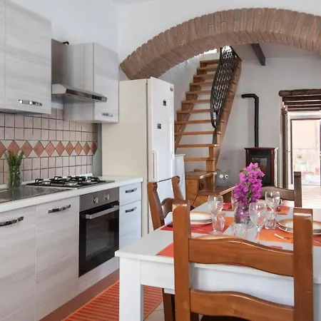 아파트 La Casa Di Annetta